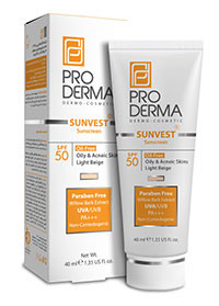 کرم ضد آفتاب فاقد چربی با SPF50 با اثر پوشانندگی زیاد بژ روشن پرودرما