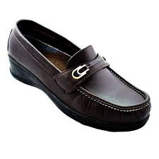 کفش طبی زنانه شهرام طب -کد 2063