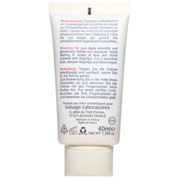 کرم ضد آفتاب فاقد چربی پوشش کرم پودر SPF30 الارو